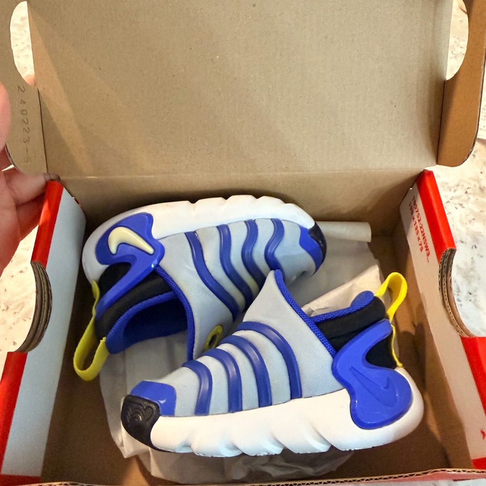 Nike Kids Blue and Yellow Slip-On Sneakers